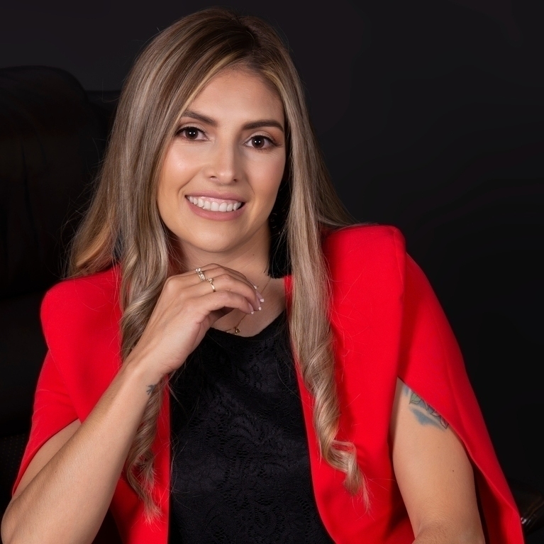 Ana Ligia Largo